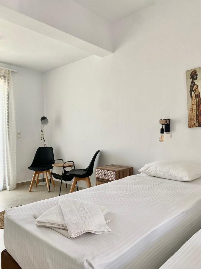 Fikas Hotel Naxos City Ngoại thất bức ảnh
