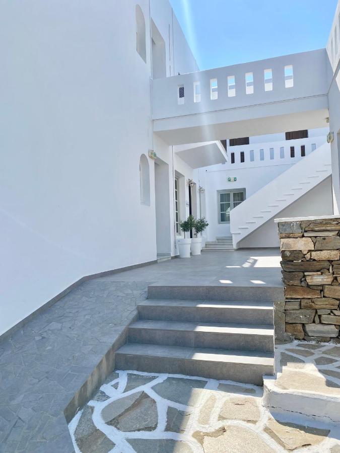 Fikas Hotel Naxos City Ngoại thất bức ảnh