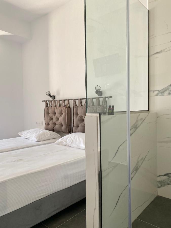 Fikas Hotel Naxos City Ngoại thất bức ảnh