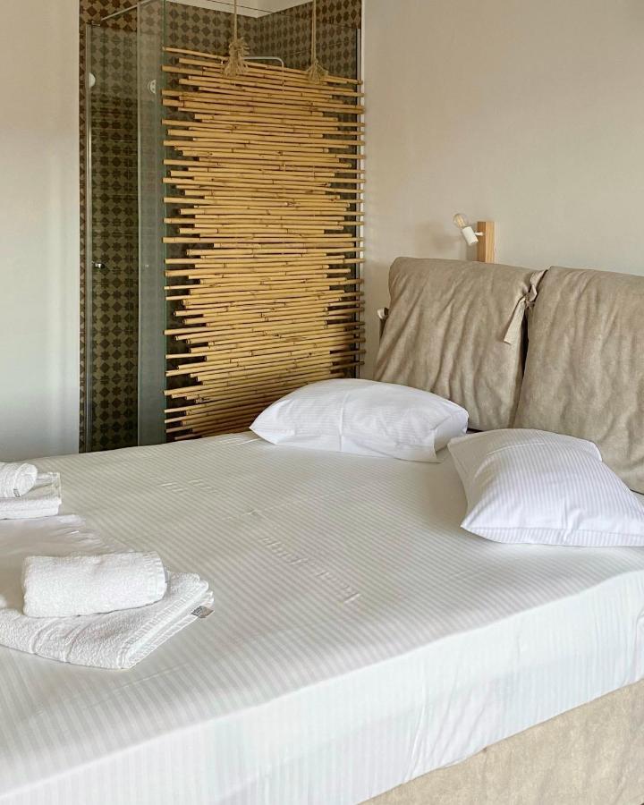 Fikas Hotel Naxos City Ngoại thất bức ảnh