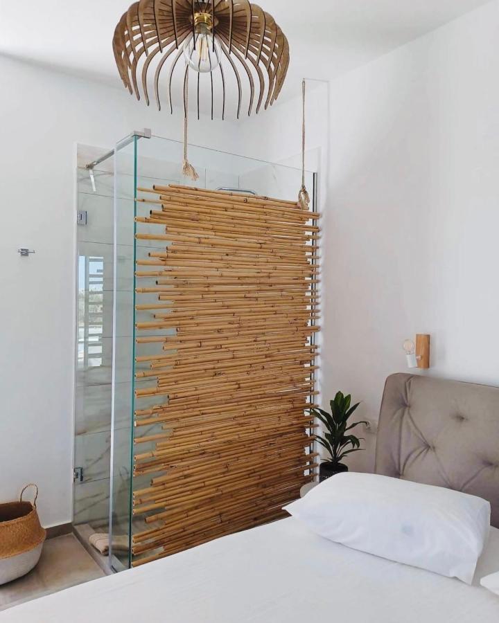 Fikas Hotel Naxos City Ngoại thất bức ảnh